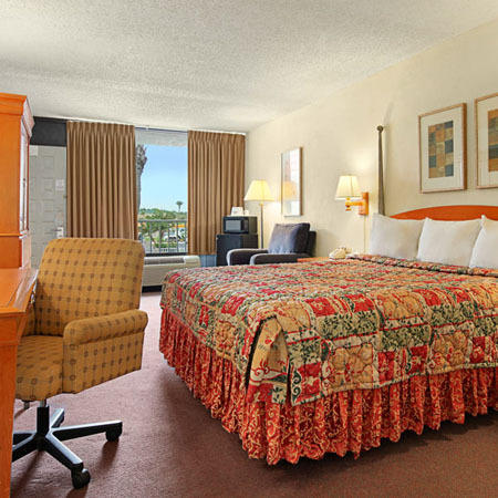 Express Inn & Suites Clearwater Pinellas Park Zimmer foto